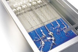 把手放進超聲波清洗器中安全嗎？真相遠比你想得復雜