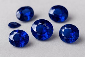 藍(lán)寶石能在超聲波清洗機(jī)里清洗嗎? 藍(lán)寶石能在超聲波清洗機(jī)里清洗嗎?